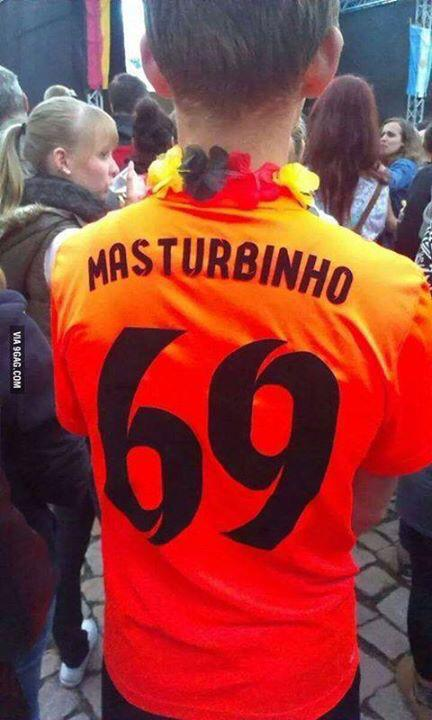 San9ty's tweet photo. This guy is #Musterbating why? http://t.co/hfr6Yu53rj