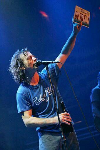 Dooobies's tweet photo. @metalfabgirl #Given2fly #EddieVedder http://t.co/nHxIWsd3xS