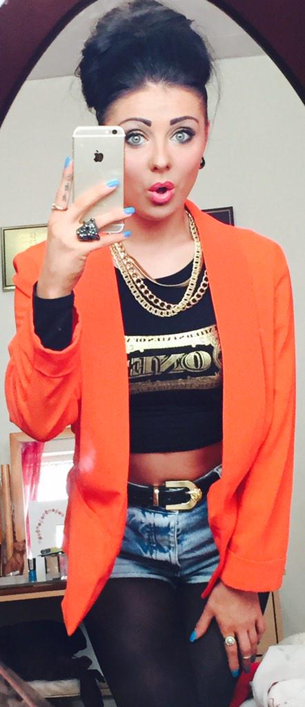 Busty Bimbo (@bimbo_busty) | Twitter