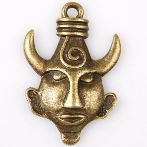 Mythicalfair's tweet image. Good luck to the players with the #Samulet trivia.  You can see the pendant at mythicalfair.com/index.php?rout…