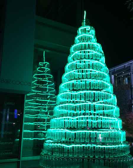 RitzCarlton's tweet photo. .@RitzCarlton #Charlotte decks the halls with a 789-recyclable-bottle #holiday tree in the lobby. http://t.co/jutwC4NuEf
