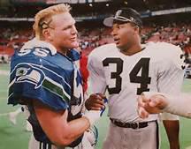 Happy 52nd birthday to Bo Jackson...remember when the Boz called him out in Seattle!  