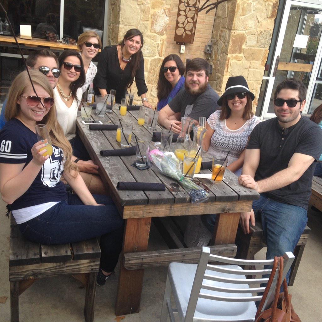 alyshakaye7's tweet photo. Ashley's #bdaybrunch at #DistrictKitchen! #SundayFunday http://t.co/LPPevjEu2p