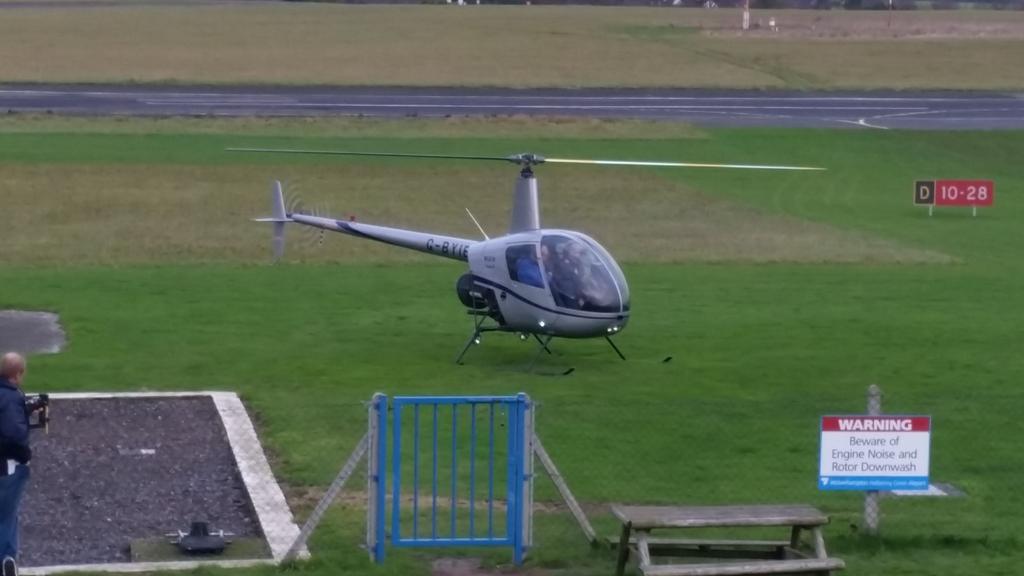 Red_Runner_Tam's tweet photo. @KRYSTAL_PR_ @AAHelicopters @Ballstocancer true memories made today http://t.co/cZZ77KqKtX