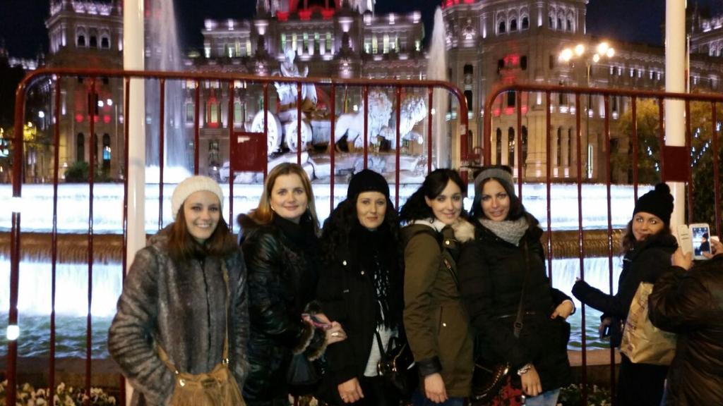 CynthiaBentez's tweet photo. Bye bye Madrid🙋🙋 http://t.co/6bRkNfqoYI