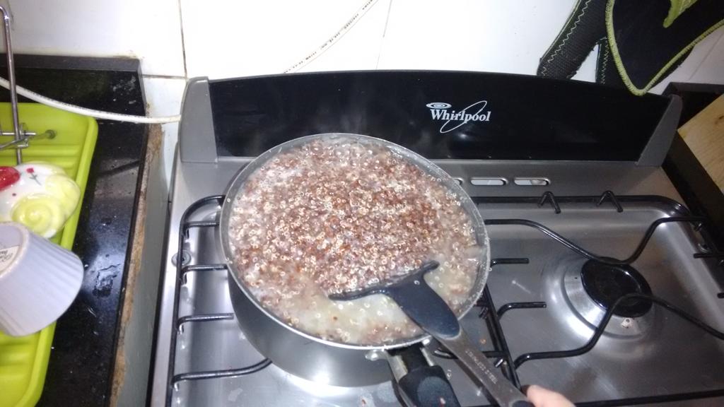 FerCarolei's tweet photo. #VegFer Día final. Hamburguesas de Quinoa. #PromesaMundialCumplida #Morocco http://t.co/LJdmEGAQ9H