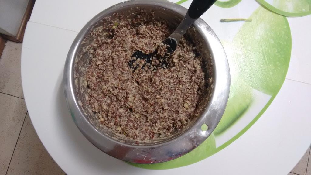 FerCarolei's tweet photo. #VegFer Día final. Hamburguesas de Quinoa. #PromesaMundialCumplida #Morocco http://t.co/LJdmEGAQ9H