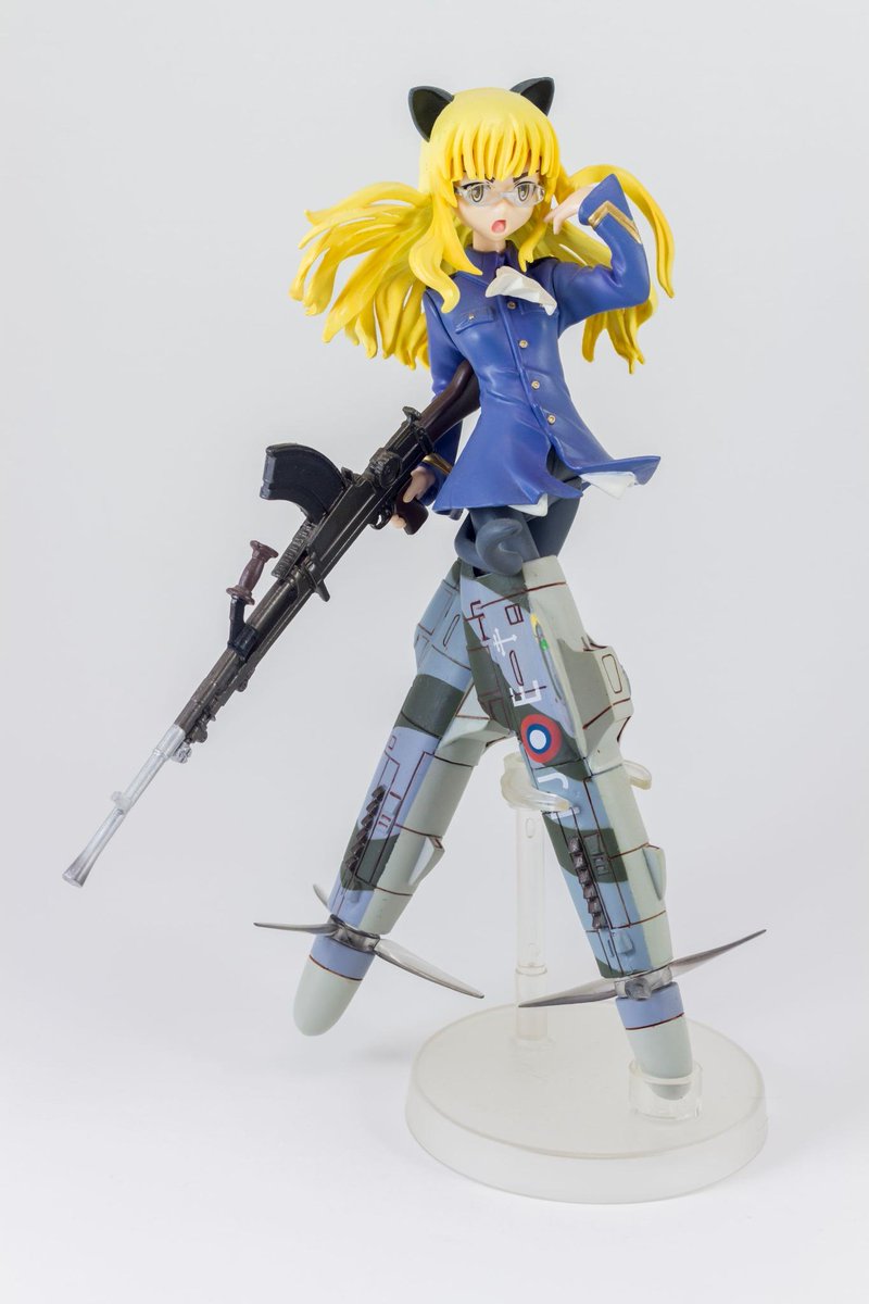 otakumarkt's tweet photo. Algún fan por aquí de Strike Witches? #otakumarkt #strikewitches http://t.co/YJP2KYgpKp