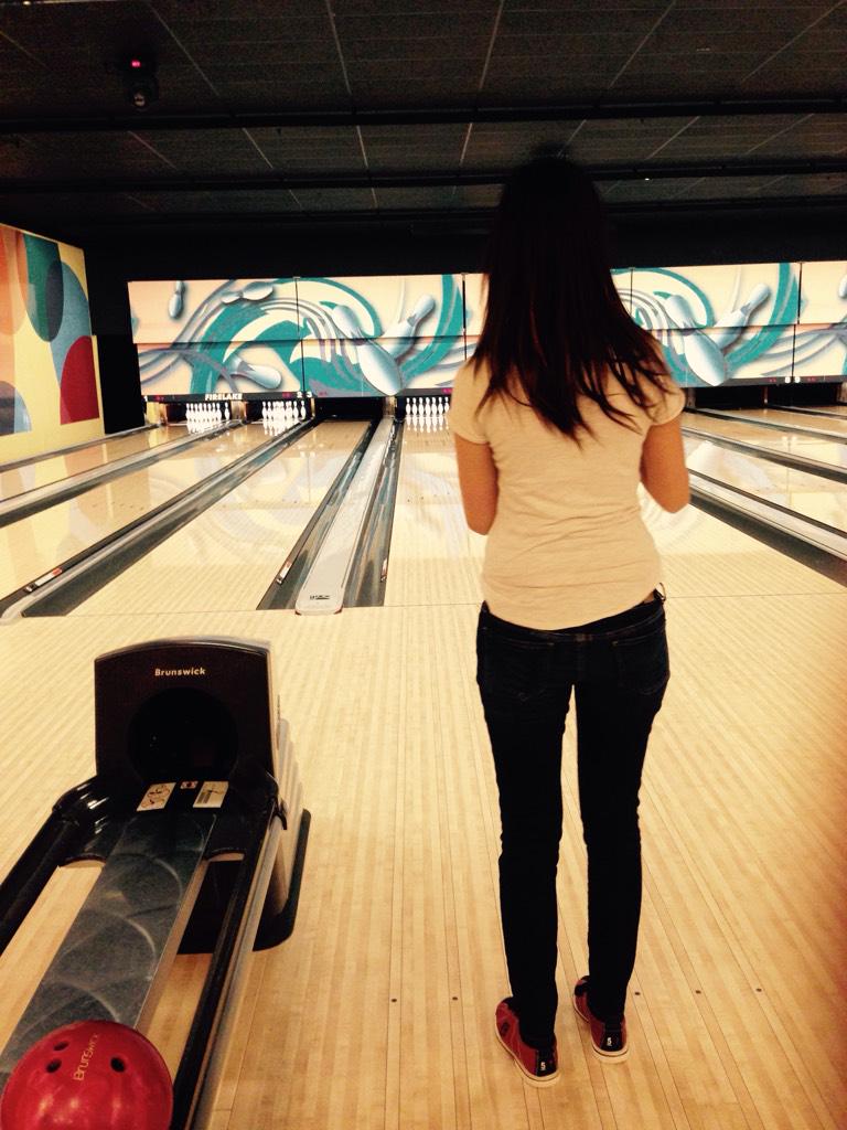 cns49's tweet image. Bowling with Minerva/Tonks @ndenn511