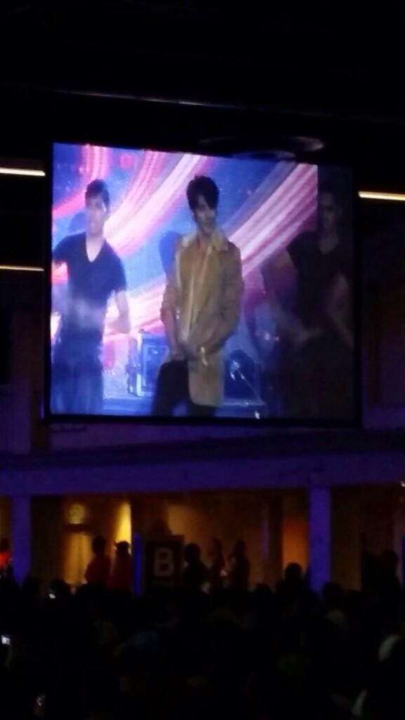 Embedded image permalink