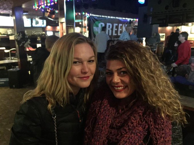 Still can't believe it happened! #lastnight #gowithmeMovie @MissJuliaStiles #redlipstick @SunFMVernon<a href="/tag/lastnight"class="tags">#lastnight</a><a href="/tag/gowithmemovie"class="tags">#gowithmeMovie</a><a href="/tag/redlipstick"class="tags"><span>#redlipstick</span></a>