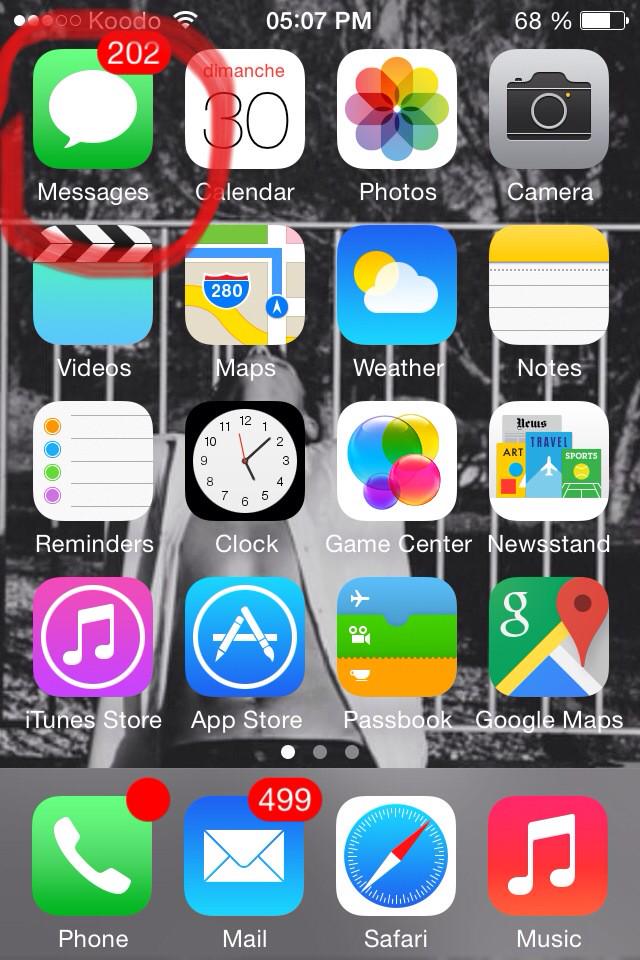 fukboigrier's tweet image. #GroupChatProblems