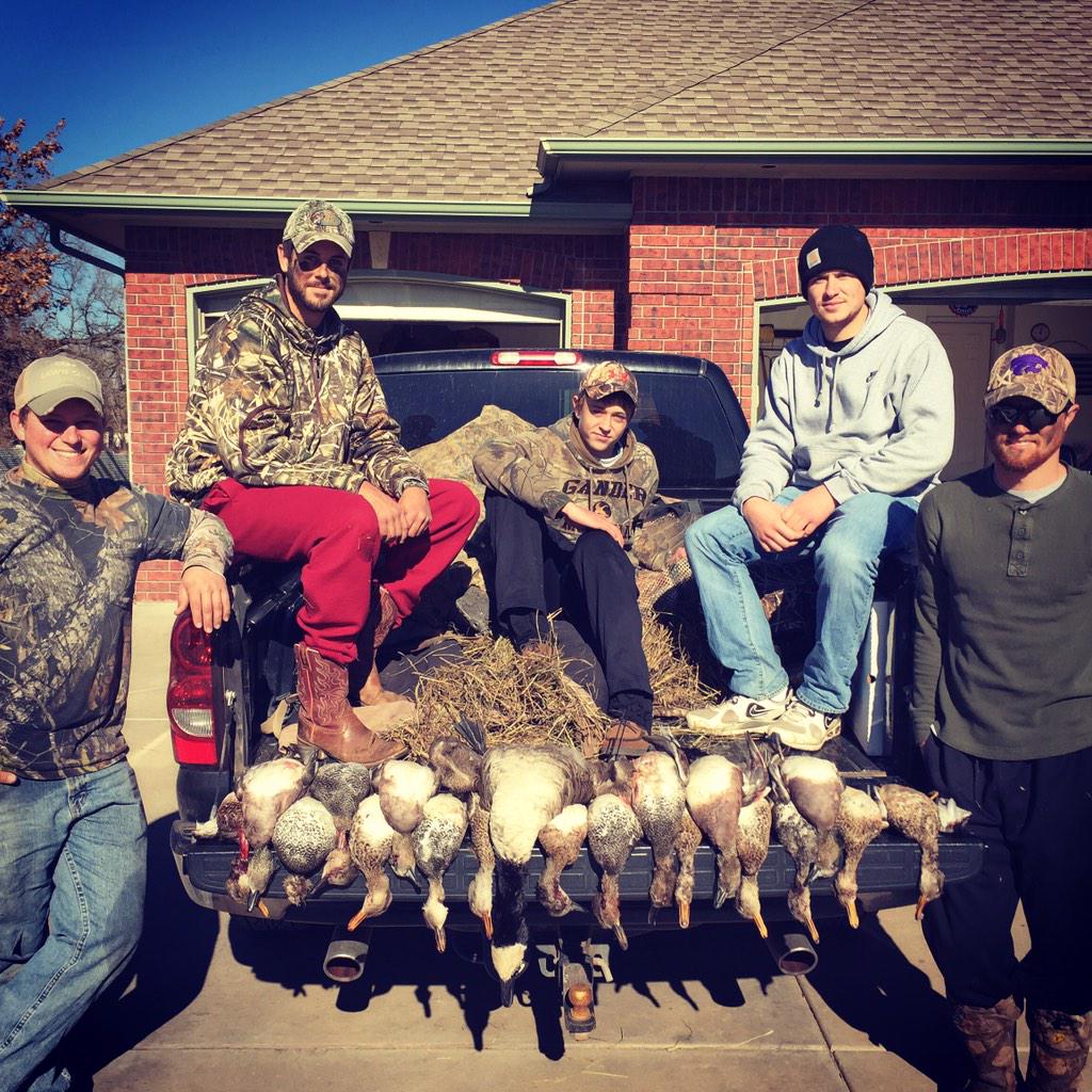 Austin Johnson tweet media