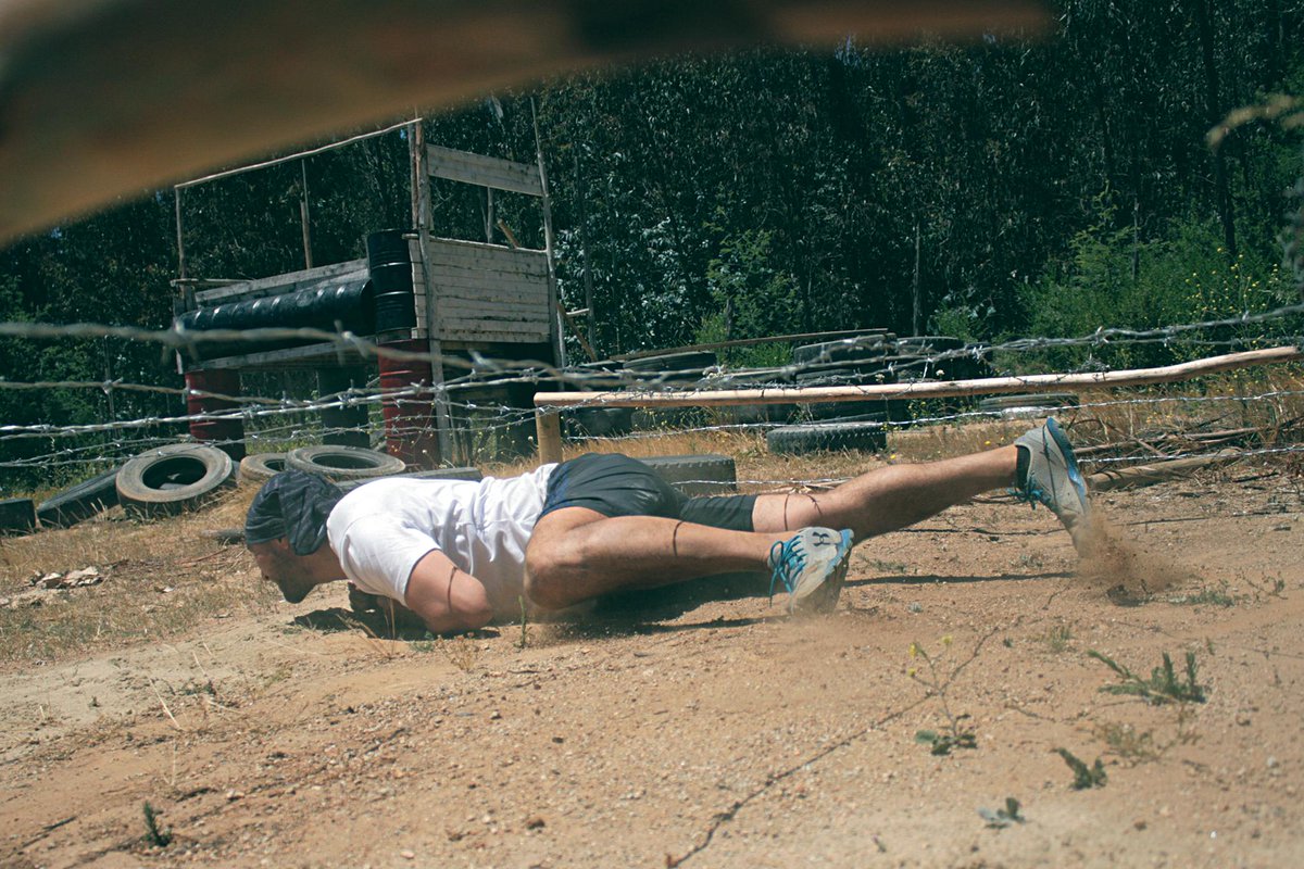TeamPrimitivo's tweet photo. Sesión de fotos para la @PrimalRaceChile!! #6 PELOTAS AL SUELO!! jUAjuaj http://t.co/1W2uXH0r3e