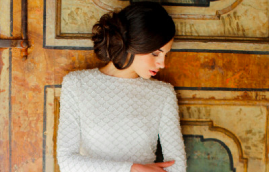 loverly's tweet photo. Wedding Hairstyles for Every Bride: http://t.co/BqEmwohgKQ. Photo by @lauramurray via @weddingsparrow. http://t.co/nLGIGIAgka