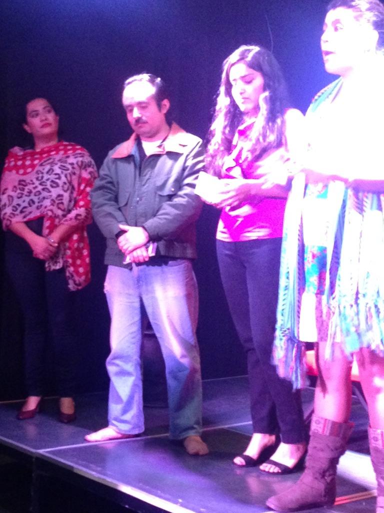 ElDivanTerapia's tweet photo. Fin de la obra fin de temporada muchas gracia público !!! http://t.co/wY89RhGIFN