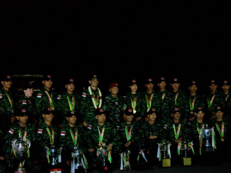 aosny2011's tweet image. Indonesian elite Kopassus wins 29 of 45 gold medals-ASEAN Armies Rifle Meet, Vietnam @VIVAnews dlvr.it/7h6VKl