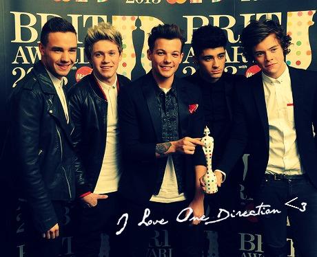 fightpituela's tweet image. #ILoveOneDirection ♥
By:Fioo De Horan ♥