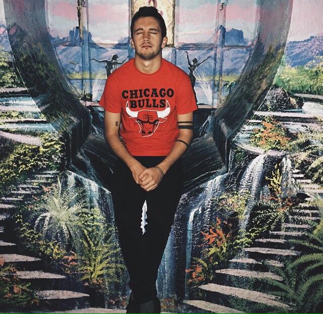 Happy birthday to my favorite Tyler Joseph in the whole world. Thank yøu for being you. 