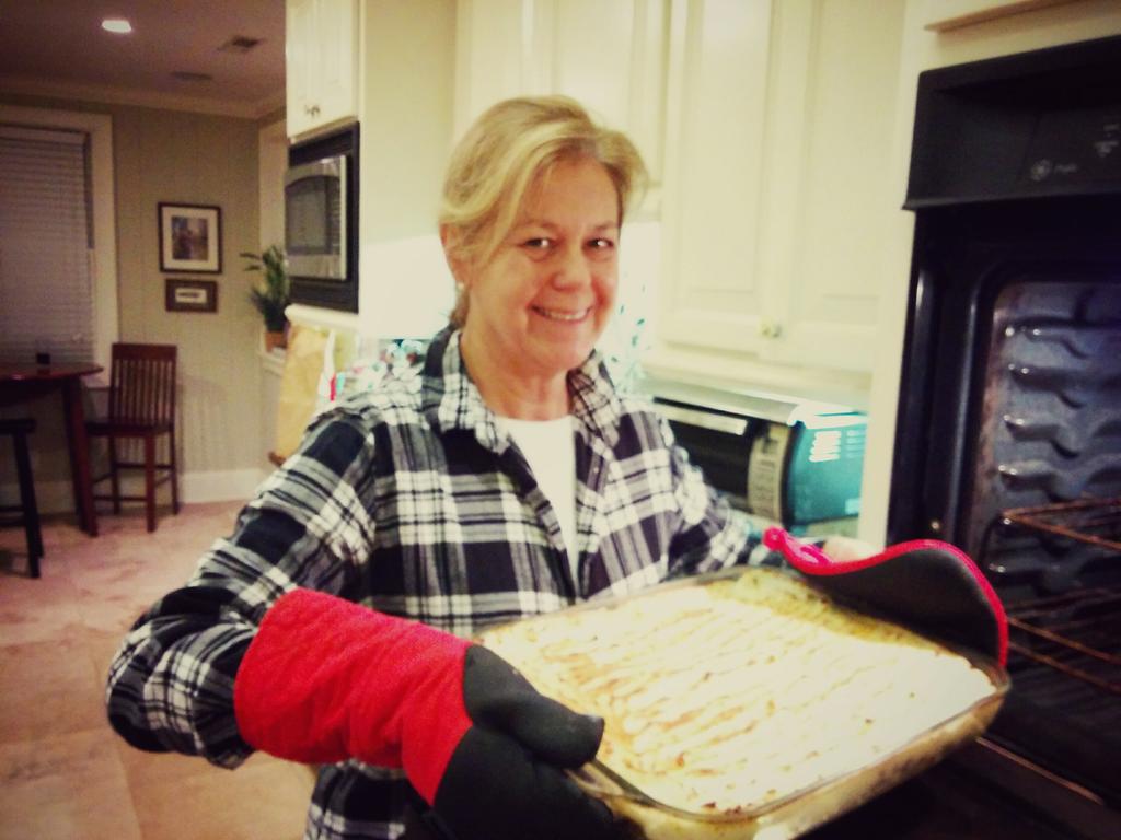 hoogify's tweet image. Excellently hosted meal tonight. Thank you Angeles! #sharedtable