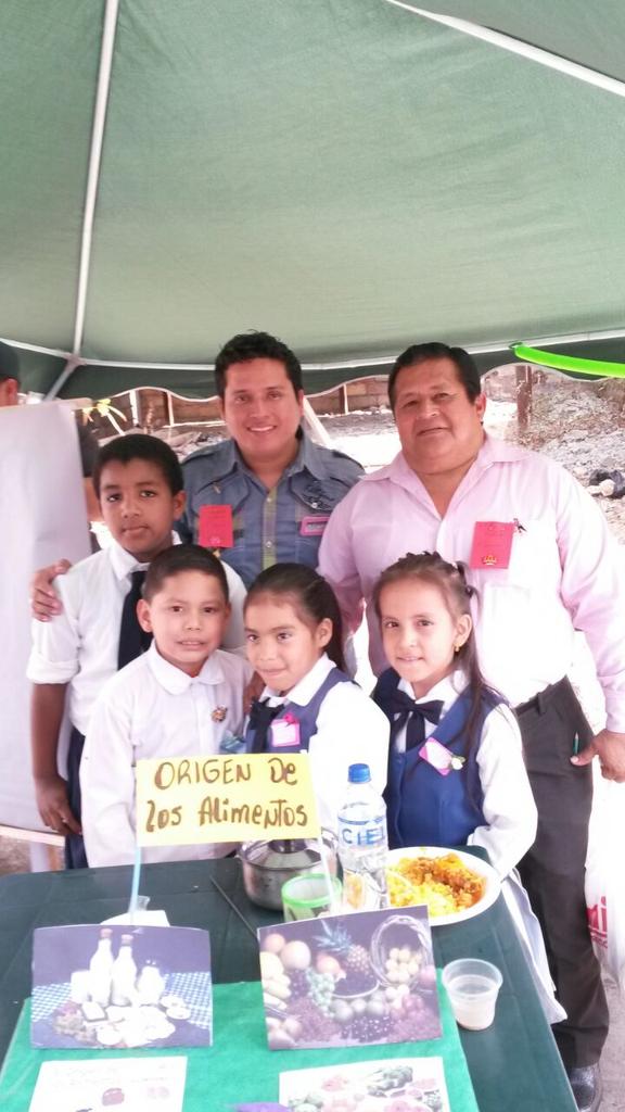 798Arellano's tweet photo. #Feria Narcisina una mañana emocionante http://t.co/JLYDm8p2sx