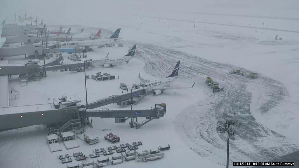 AmirIsWriting's tweet image. Here's the beautiful snow that could greet you if you come visit #Canada this week. Shoveling all done @FlyEIA: