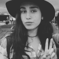 Lern Jerky (@hcrnyfake) on Twitter photo 