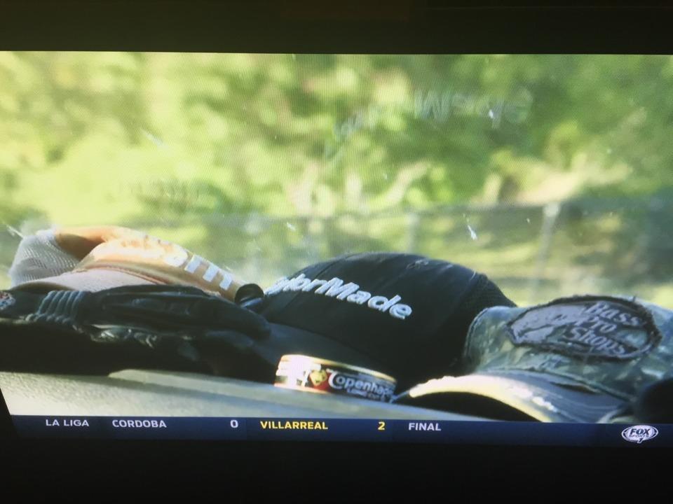 JohnyHendricks's tweet photo. So my friends got a laugh out of this car dashboard shot during the countdown show. @bass_... http://t.co/TJy9HhVfES http://t.co/xHbsrXGsmm
