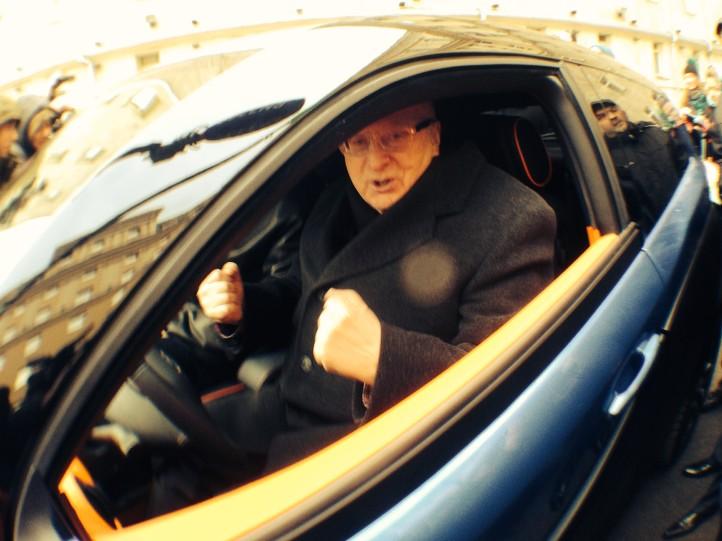 Прямая ссылка на встроенное изображение