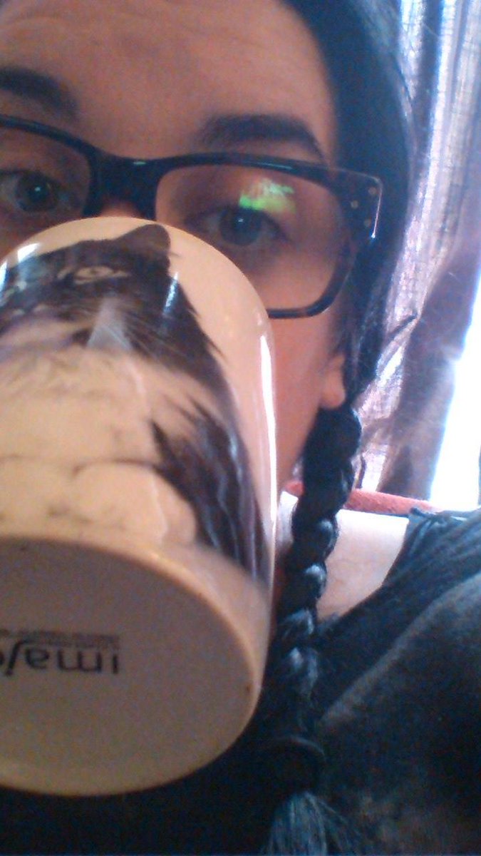 CaffeMugsRock's tweet photo. #Coffie time with a kitty cup! http://t.co/WLh27lnExx