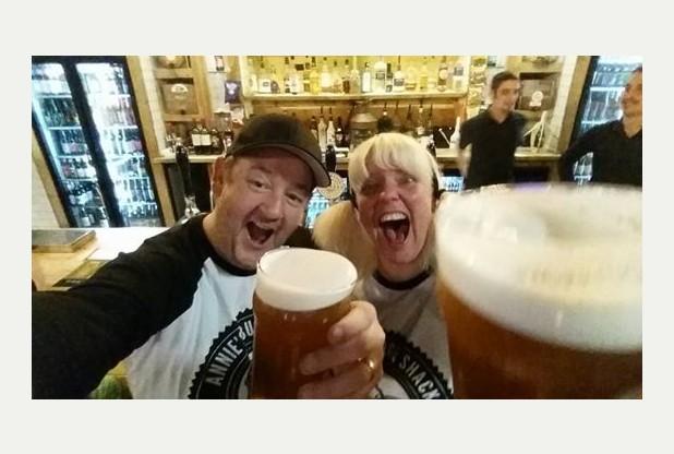 Johnny Vegas on Twitter: "“@Nottingham_Post: .@JohnnyVegasReal popped into Annie's Burger Shack in Nottingham: http://t.co/Va1Yb0zBvs http://t.co/jmcPn0U3an” Love it!"