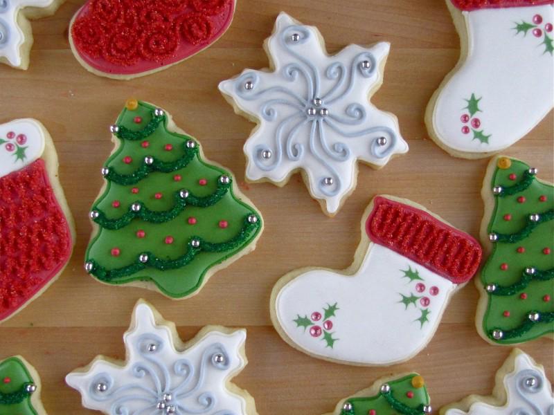 Holiday party ideas on food, drinks, and games!
eventzplus.com/uncategorized/…