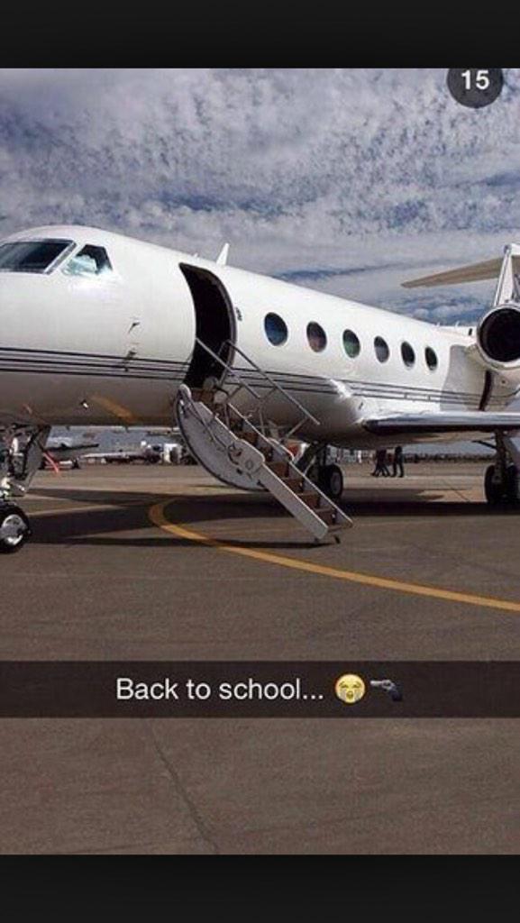 richkidproblem0's tweet image. Rich kid snapchat story starter pack!