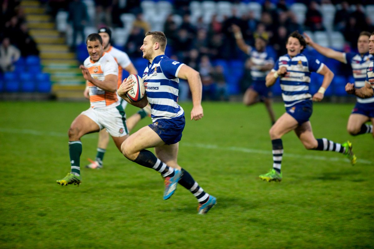 Look: Title challenge is on <a href="/CoventryRugby/">Coventry Rugby</a> after glorious victory. Match report and gallery bit.ly/1y86jmP