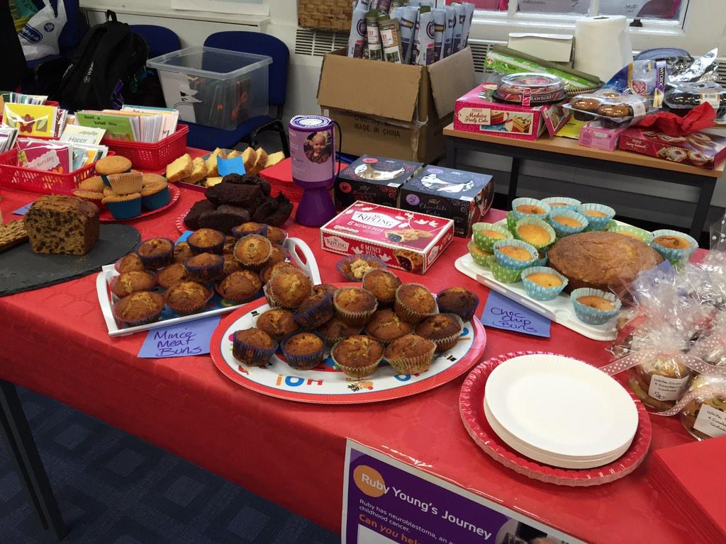 UGStudentCentre's tweet photo. Cake cake in the student centre for #wearredforruby http://t.co/xT4T95YVYv