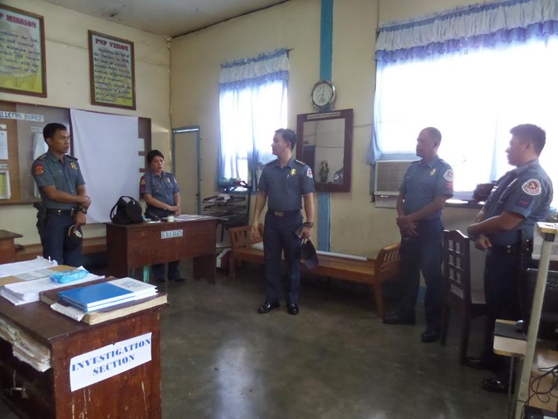 madridststion's tweet photo. PSSUPT NARCISO B VERDADERO APD SDSPPO visited at Madrid PS to implement "No Plate/No Travel Policy" and "PATROL 101" http://t.co/N325CAnsKW