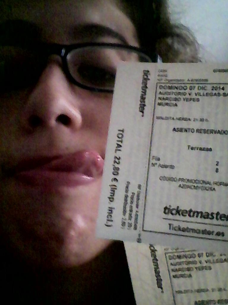 Belenbelenro's tweet photo. Regalito anticipado!!! 😍😍"@Lydiapiscis: #MNTortuga @40MurciaRegion venga regalico para el cumple de @Belenbelenro http://t.co/ApQxIGlVIc"