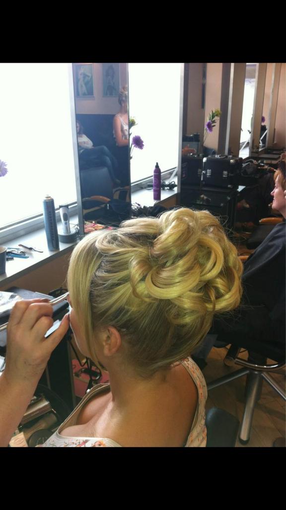 zullolangley's tweet photo. Hair up for the party season ladies? Call the salon on 01753546431 to book! http://t.co/gnmgWqZHyC #hairup #kimberley http://t.co/ZFuyLXXuzG