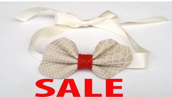 my_first_sister's tweet photo. #CyberMonday #BlackFriday #Sale #Bowtiesale ❤❤❤ ON SALE Womens leather bow tie - https://t.co/8wJwU54dIf … http://t.co/ZPPRuqdSDG