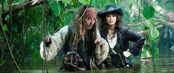 PeneCruzSvhs's tweet photo. ARG! Viviendo el vida de una pirata! http://t.co/Kq48tgoLNg