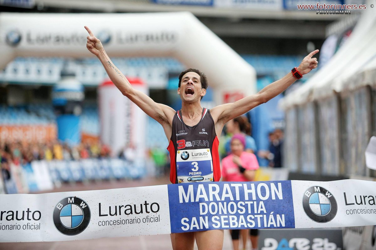 foroatletismo's tweet photo. Saluden al nuevo Campeón de España de Maratón: Don Pedro Nimo (2h15:57). Fotaza vía @Fotorunners http://t.co/Mm17IpI0Zh