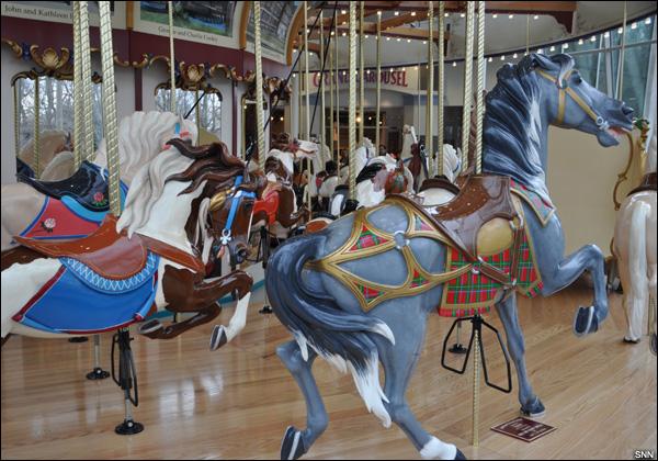 snnheadlines's tweet photo. The 104-year old Euclid Beach Park Carousel is back home in Cleveland. SNN was there for opening day. http://t.co/24TqoFOc33