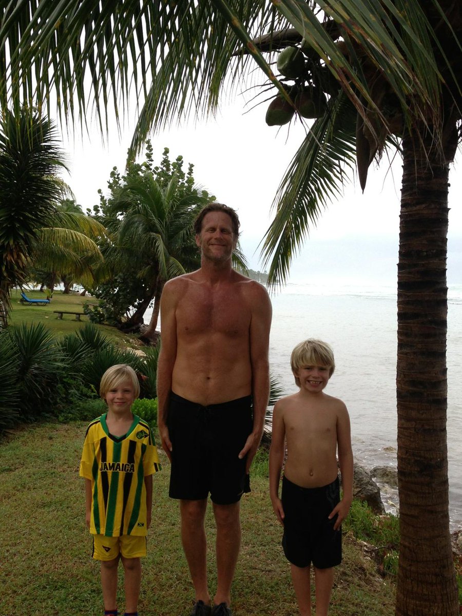 willpettus's tweet photo. Jamaica Thanksgiving 2014. Ya Mon. http://t.co/o2V70n2kyS