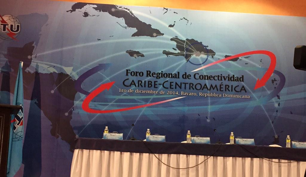 lorenacanoc's tweet photo. Foro Regional de Conectividad Caribe-Centroamérica @el_BID @BID_GobernArte #bandaancha #broadband #digilac http://t.co/0tnjXDUw2E
