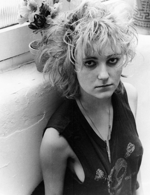 Happy birthday today to Viv Albertine 