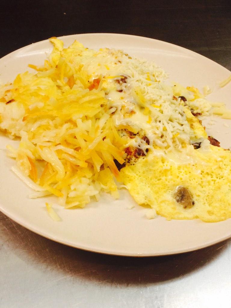 ChrisPancake's tweet photo. Have a case of the Mondays? This should cure it! http://t.co/YAtcfJLtZo