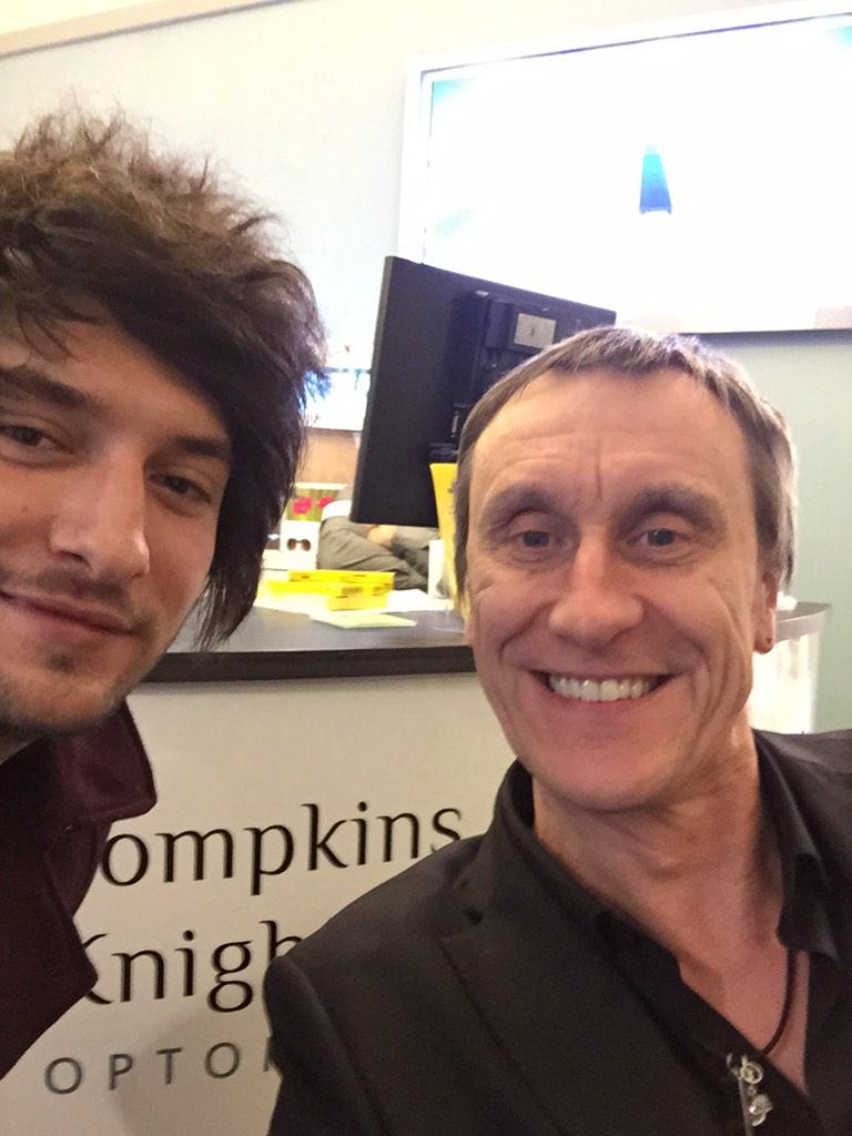 btoptom's tweet photo. @billylockett pleased that @TKSOptometrists &amp; @_DTCL can help   #bettervision #lookedaftersince7 #MIRU #contactlenses http://t.co/FZnXahDoJE