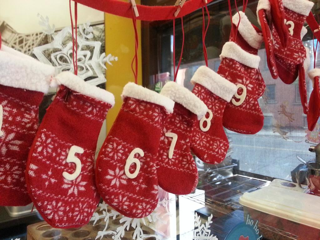 2 beautiful advent calendars available now.