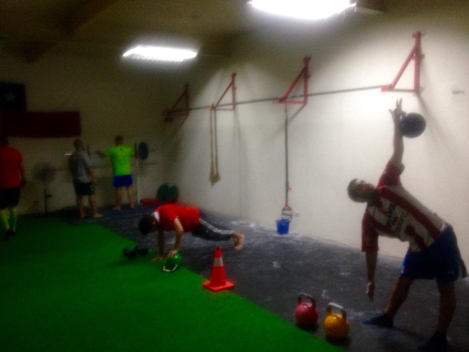 AtomFunctional's tweet image. En el mejor centro integral de entrenamiento físico en Santiago. Con toda la motivación swarmapp.com/c/4MyjAJv2kna