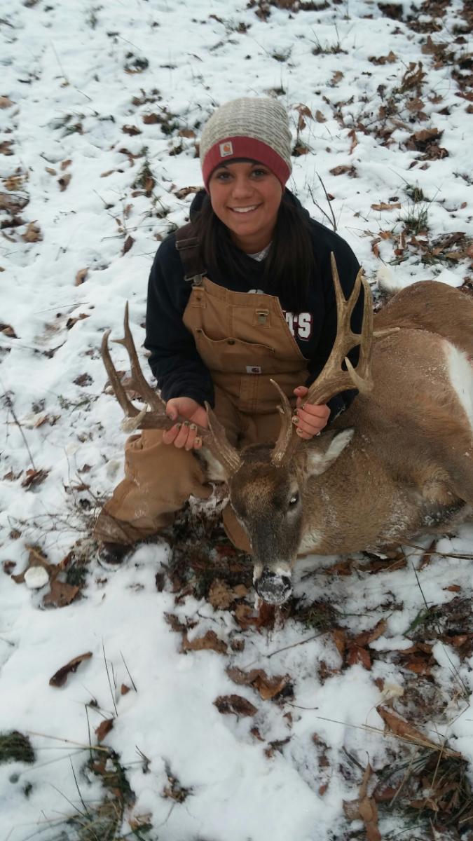 hayley_bybee's tweet photo. A little late but here's my big buck. 13 pointer. http://t.co/nJTLq6C0VT